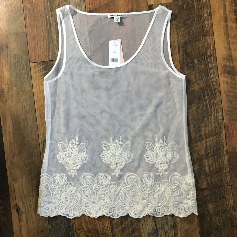 Banana Republic Size Medium Petite sleeveless tank top blouse sheer New